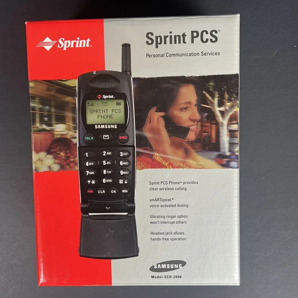 VTG Sprint PCS Samsung SCH-2000 Cell Phone w/ Box Charger Manuals Powers On